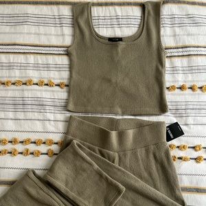 NWTS Sage green Matching set